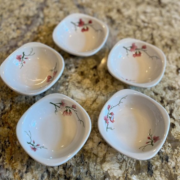 5 Vintage 1970 Syracuse China Berry/Desert Bowls Cherry Blossom Design - Picture 1 of 9
